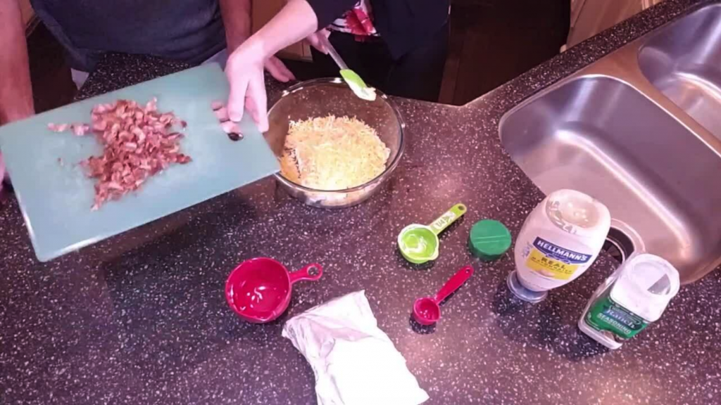 Cheesy bacon dip - AFMC TV